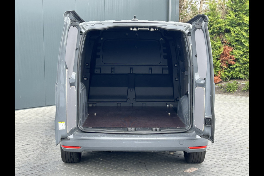 Volkswagen Caddy Cargo 2.0 TDI 102 PK MAXI EXCLUSIVE / L2H1 / VIRTUAL / LED / 62.970 KM !! / AIRCO / CRUISE / NAVI / CAMERA / APPLE CARPLAY