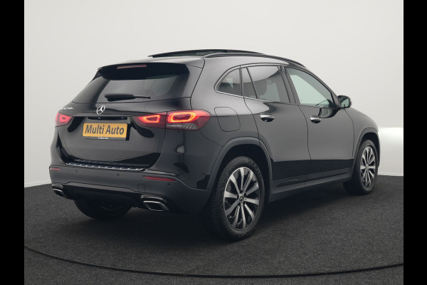 Mercedes-Benz GLA 250e Style Plug In Hybrid 218pk Dealer O.H PHEV | Panodak | Adaptive Cruise | Lederen Sportstoelen Verwarmd | Sfeerverlichting | Apple Carplay | Camera | Keyless | Blis | Navi | DAB |