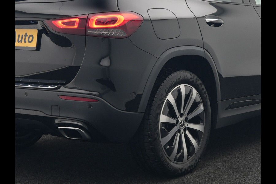 Mercedes-Benz GLA 250e Style Plug In Hybrid 218pk Dealer O.H PHEV | Panodak | Adaptive Cruise | Lederen Sportstoelen Verwarmd | Sfeerverlichting | Apple Carplay | Camera | Keyless | Blis | Navi | DAB |