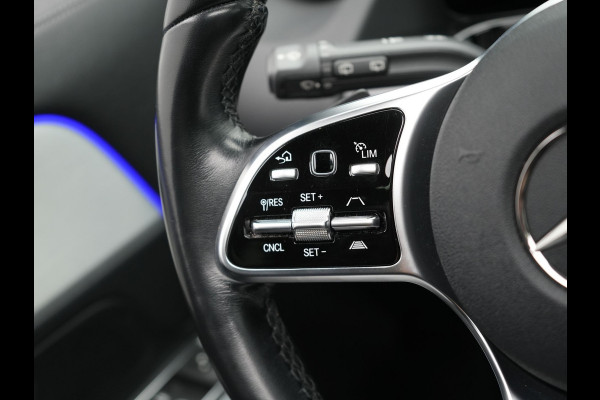 Mercedes-Benz GLA 250e Style Plug In Hybrid 218pk Dealer O.H PHEV | Panodak | Adaptive Cruise | Lederen Sportstoelen Verwarmd | Sfeerverlichting | Apple Carplay | Camera | Keyless | Blis | Navi | DAB |