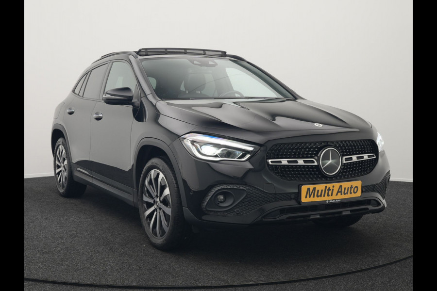 Mercedes-Benz GLA 250e Style Plug In Hybrid 218pk Dealer O.H PHEV | Panodak | Adaptive Cruise | Lederen Sportstoelen Verwarmd | Sfeerverlichting | Apple Carplay | Camera | Keyless | Blis | Navi | DAB |