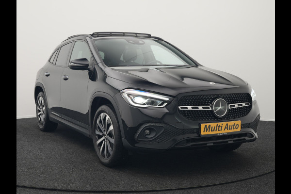 Mercedes-Benz GLA 250e Style Plug In Hybrid 218pk Dealer O.H PHEV | Panodak | Adaptive Cruise | Lederen Sportstoelen Verwarmd | Sfeerverlichting | Apple Carplay | Camera | Keyless | Blis | Navi | DAB |