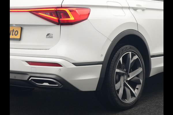 Seat Tarraco 1.4 TSI e-Hybrid FR Plug in Hybrid 245pk Dealer O.H PHEV | Panodak | 360 Camera | Adaptive Cruise | Alcantara Sportstoelen Memory & Verwarmd | Apple Carplay | Blis | Navigatie | Keyless | Stuur Verwarmd | Virtual | DAB |