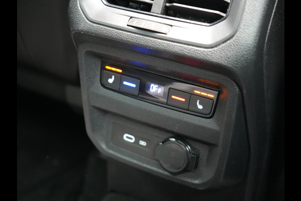 Seat Tarraco 1.4 TSI e-Hybrid FR Plug in Hybrid 245pk Dealer O.H PHEV | Panodak | 360 Camera | Adaptive Cruise | Alcantara Sportstoelen Memory & Verwarmd | Apple Carplay | Blis | Navigatie | Keyless | Stuur Verwarmd | Virtual | DAB |