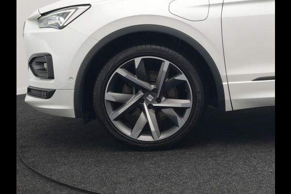 Seat Tarraco 1.4 TSI e-Hybrid FR Plug in Hybrid 245pk Dealer O.H PHEV | Panodak | 360 Camera | Adaptive Cruise | Alcantara Sportstoelen Memory & Verwarmd | Apple Carplay | Blis | Navigatie | Keyless | Stuur Verwarmd | Virtual | DAB |