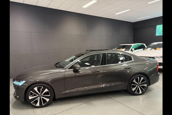 Volvo S60 2.0 T5 Intro Edition PANO/LEDER/NAVI/H-KARDON/H-UP/STOEL-M///