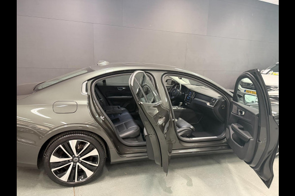 Volvo S60 2.0 T5 Intro Edition PANO/LEDER/NAVI/H-KARDON/H-UP/STOEL-M///