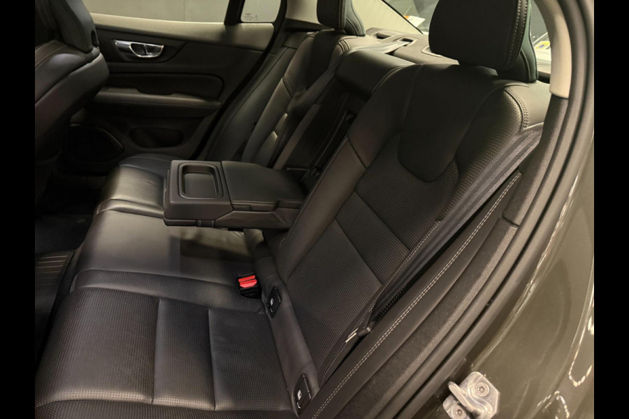 Volvo S60 2.0 T5 Intro Edition PANO/LEDER/NAVI/H-KARDON/H-UP/STOEL-M///