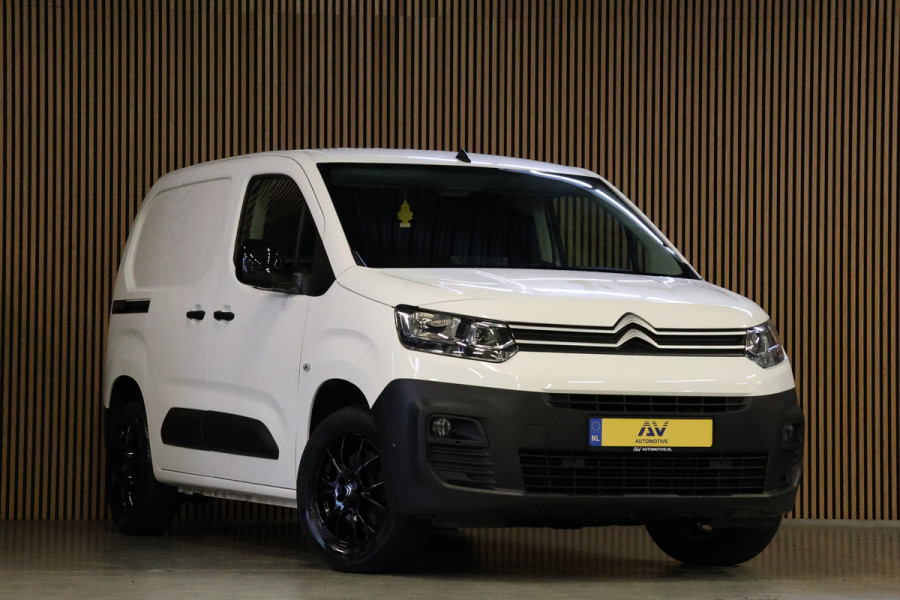 Citroën Berlingo 1.5 BlueHDi | Blind Spot | CarPlay | Camera | Navigatie | 3-Zitter | Cruise control | PDC V+A | Airco | Dealer onderhouden | Nieuwe APK | Euro 6