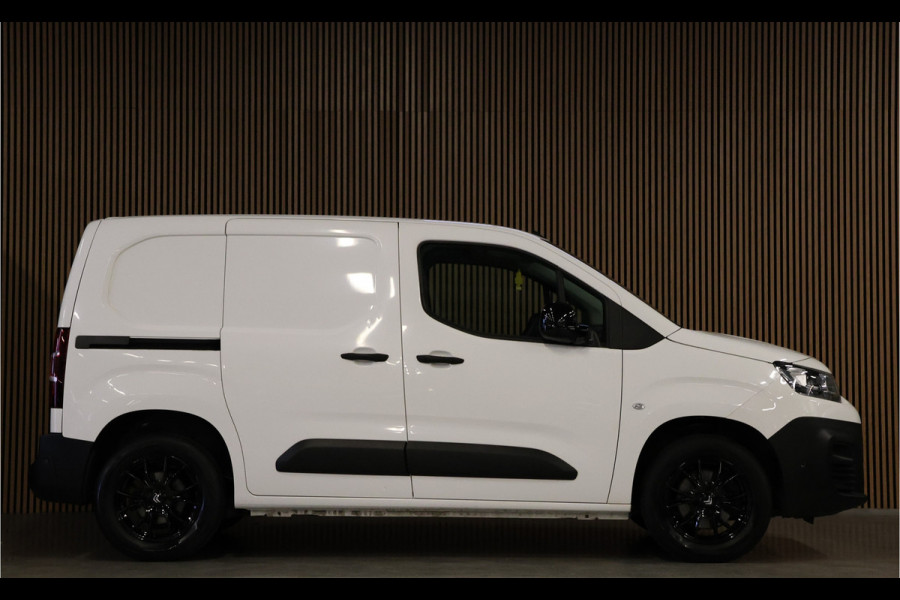 Citroën Berlingo 1.5 BlueHDi | Blind Spot | CarPlay | Camera | Navigatie | 3-Zitter | Cruise control | PDC V+A | Airco | Dealer onderhouden | Nieuwe APK | Euro 6