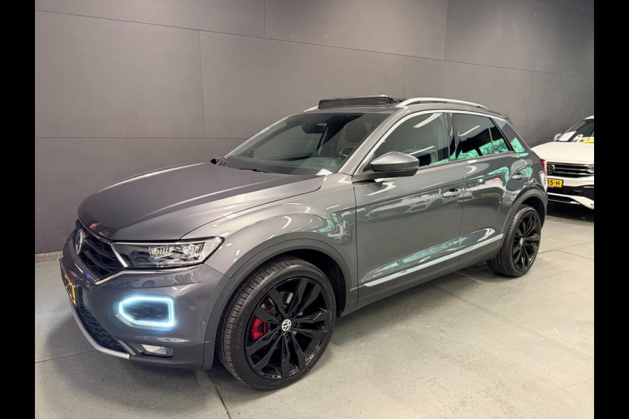 Volkswagen T-Roc 2.0 TSI 4Motion Sport PANO/V-COCKPIT/LED/DAB/CARPLAY/ECC/PDC/CRUISE///