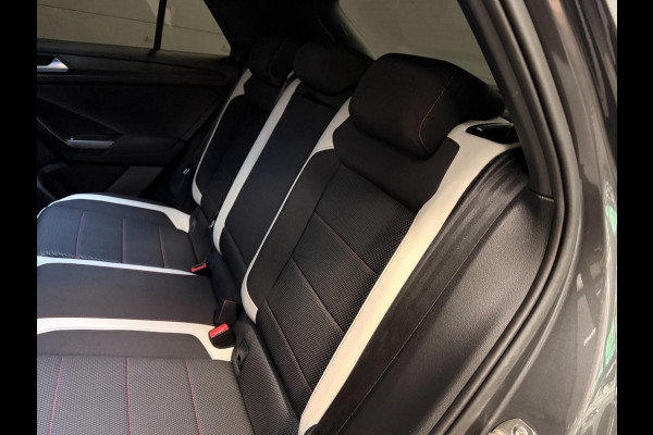 Volkswagen T-Roc 2.0 TSI 4Motion Sport PANO/V-COCKPIT/LED/DAB/CARPLAY/ECC/PDC/CRUISE///