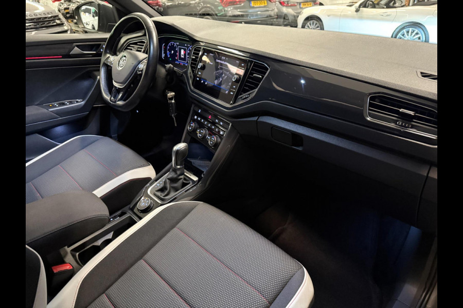 Volkswagen T-Roc 2.0 TSI 4Motion Sport PANO/V-COCKPIT/LED/DAB/CARPLAY/ECC/PDC/CRUISE///