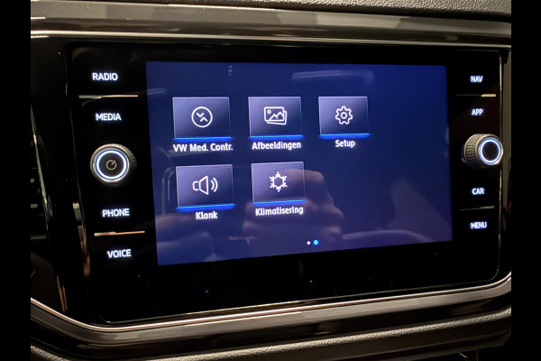 Volkswagen T-Roc 2.0 TSI 4Motion Sport PANO/V-COCKPIT/LED/DAB/CARPLAY/ECC/PDC/CRUISE///