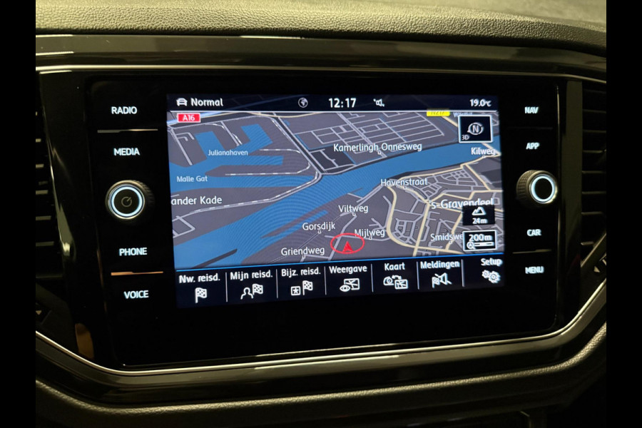 Volkswagen T-Roc 2.0 TSI 4Motion Sport PANO/V-COCKPIT/LED/DAB/CARPLAY/ECC/PDC/CRUISE///