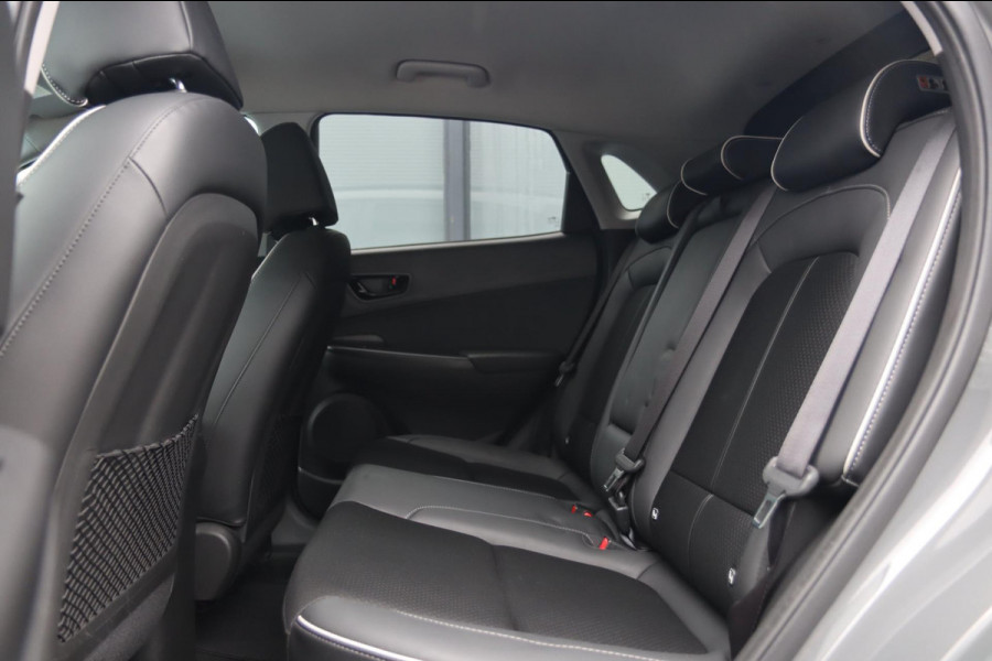 Hyundai Kona 1.6 GDI HEV / CAMERA / CARPLAY / STUUR+STOELVERW / DEALERONDERHOUDEN!