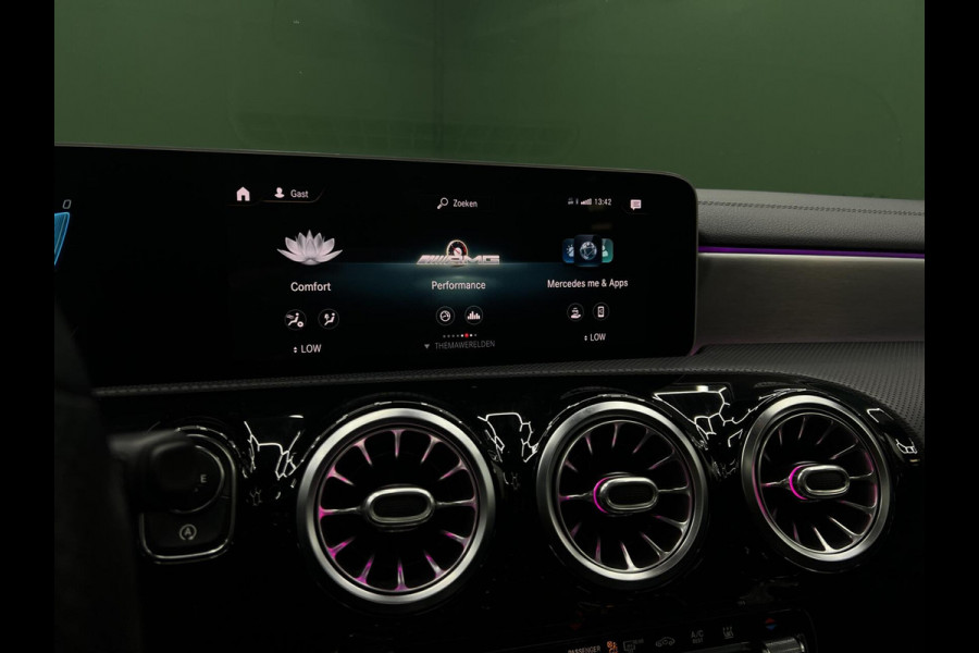 Mercedes-Benz A-Klasse AMG 35 4MATIC Memory | Pano | Sfeer | 360