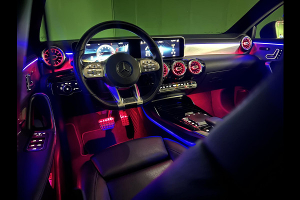 Mercedes-Benz A-Klasse AMG 35 4MATIC Memory | Pano | Sfeer | 360