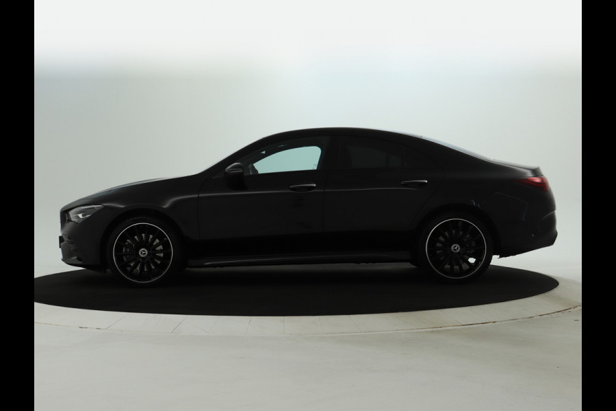 Mercedes-Benz CLA-Klasse 250 e AMG Line AMG Line | Night Pakket | 19 Inch AMG Velgen | Memory voorstoelen | Dodehoekassist | Sfeerverlichting. Inclusief 48 maanden MB Certified garantie voor Europa.