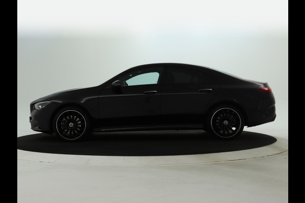 Mercedes-Benz CLA-Klasse 250 e AMG Line AMG Line | Night Pakket | 19 Inch AMG Velgen | Memory voorstoelen | Dodehoekassist | Sfeerverlichting. Inclusief 48 maanden MB Certified garantie voor Europa.