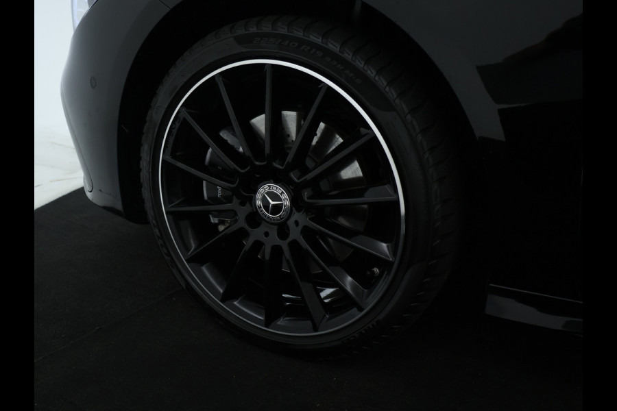 Mercedes-Benz CLA-Klasse 250 e AMG Line AMG Line | Night Pakket | 19 Inch AMG Velgen | Memory voorstoelen | Dodehoekassist | Sfeerverlichting. Inclusief 48 maanden MB Certified garantie voor Europa.