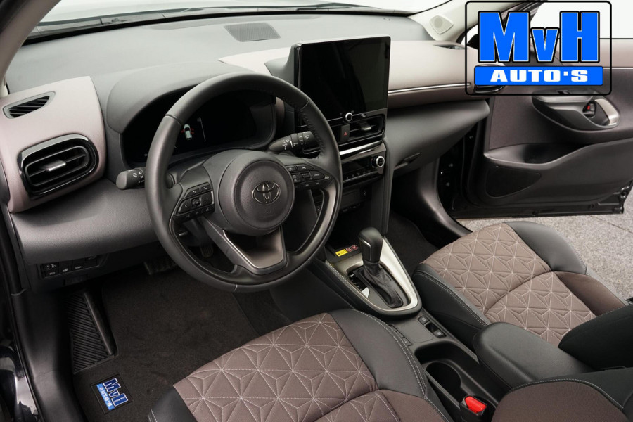 Toyota Yaris Cross 1.5 Hybrid 130 Executive|LUXE!|STUUR/STOELVERWARMING