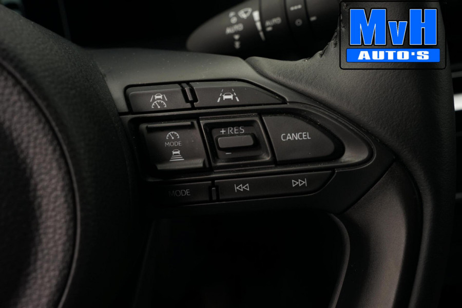Toyota Yaris Cross 1.5 Hybrid 130 Executive|LUXE!|STUUR/STOELVERWARMING