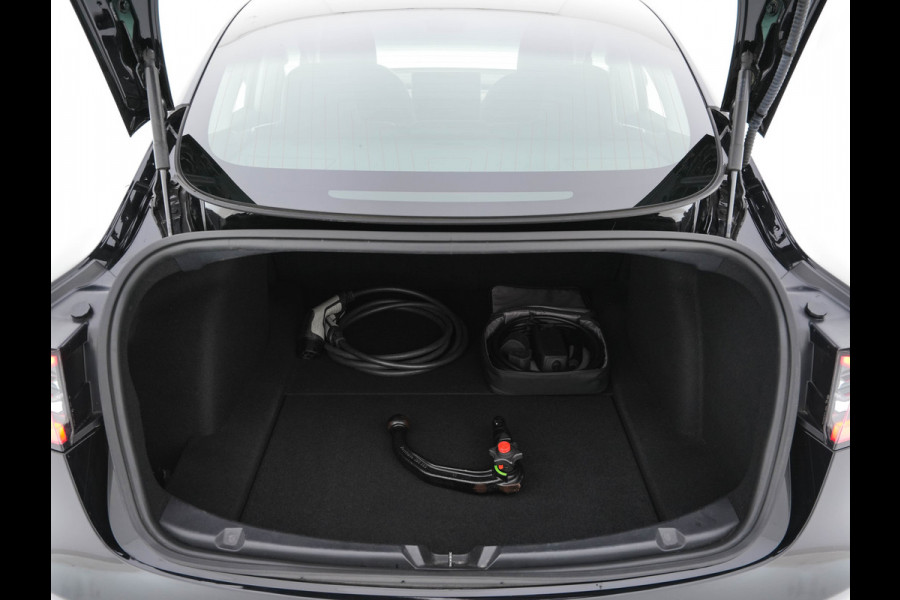 Tesla Model 3 Standard RWD Plus 60 kWh [ 3-Fase ] {SOH-84%} (INCL-BTW) Aut. *PANO | AUTO-PILOT | LUXURY-LEATHER | KEYLESS | FULL-LED | MEMORY-PACK | SURROUND-VIEW | DAB | CARPLAY | DIGI-COCKPIT | LANE-ASSIST | COMFORT-SEATS | 18"ALU*