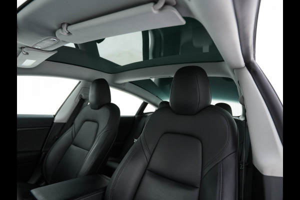 Tesla Model 3 Standard RWD Plus 60 kWh [ 3-Fase ] {SOH-84%} (INCL-BTW) Aut. *PANO | AUTO-PILOT | LUXURY-LEATHER | KEYLESS | FULL-LED | MEMORY-PACK | SURROUND-VIEW | DAB | CARPLAY | DIGI-COCKPIT | LANE-ASSIST | COMFORT-SEATS | 18"ALU*