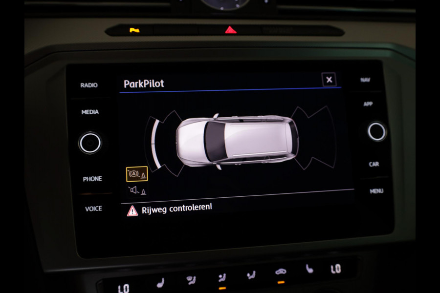 Volkswagen Passat Variant 1.4 TSI ACT Comfortline 150pk 6bak| Navi | LM-velgen| Parksensors | extra getint glas