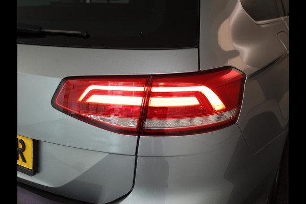Volkswagen Passat Variant 1.4 TSI ACT Comfortline 150pk 6bak| Navi | LM-velgen| Parksensors | extra getint glas