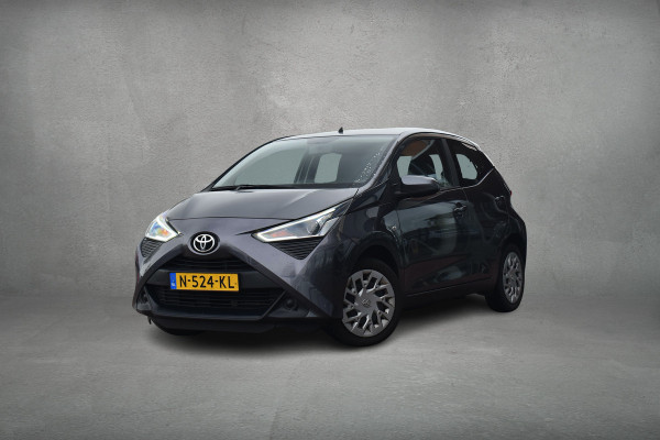 Toyota Aygo 1.0 VVT-i x-play | Apple CarPlay | Camera | Cruise | Airco
