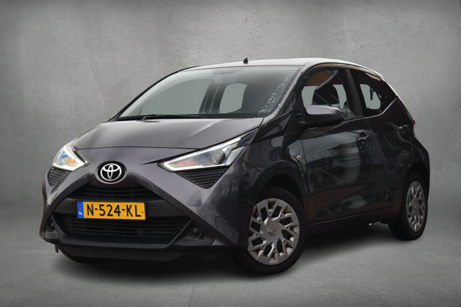 Toyota Aygo 1.0 VVT-i x-play | Apple CarPlay | Camera | Cruise | Airco