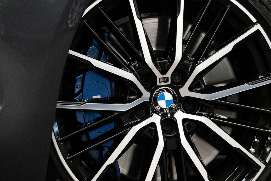 BMW 2 Serie Gran Coupé 218i *M-Sport / Panorama / HiFi-Speakersysteem / 19'' Lichtmetalen velgen / Sportstoelen*