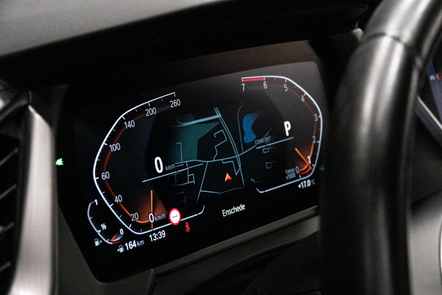 BMW 2 Serie Gran Coupé 218i *M-Sport / Panorama / HiFi-Speakersysteem / 19'' Lichtmetalen velgen / Sportstoelen*