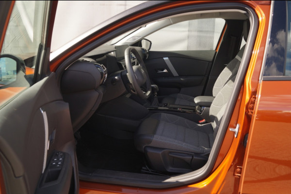 Citroën C4 1.2 Puretech Feel -CARPLAY-TREHKAAK-