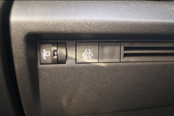 Citroën C4 1.2 Puretech Feel -CARPLAY-TREHKAAK-