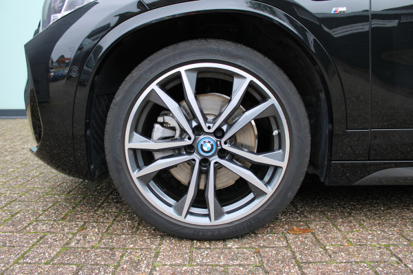 BMW X2 xDrive25e High Executive | Winterpakket | Leder | Cruise Control | DAB | Keyless | Camera