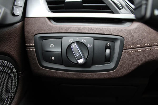 BMW X2 xDrive25e High Executive | Winterpakket | Leder | Cruise Control | DAB | Keyless | Camera