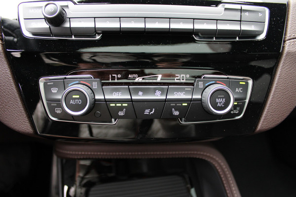 BMW X2 xDrive25e High Executive | Winterpakket | Leder | Cruise Control | DAB | Keyless | Camera