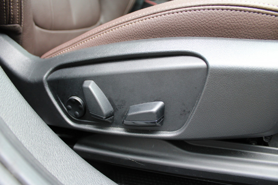BMW X2 xDrive25e High Executive | Winterpakket | Leder | Cruise Control | DAB | Keyless | Camera