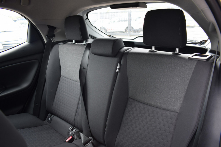 Toyota Yaris 1.5 Hybrid 115 Comfort | Automaat | Climate | Camera | Cruise