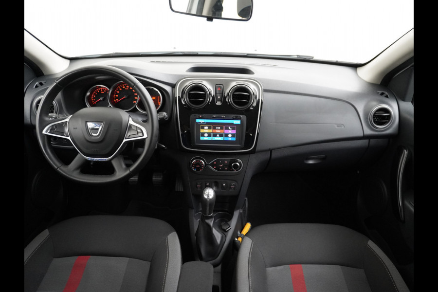 Dacia Sandero T90PK Navi Ecc Trekhaak Pdc Cruise Control Tech Road DAB+ Lmv 16" Bluetooth Isofix 0.9TCe 1.090KG Trekgewicht