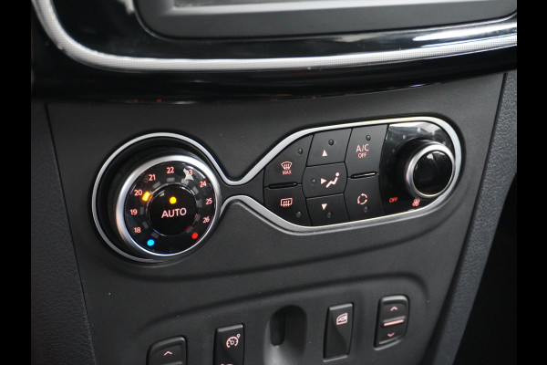 Dacia Sandero T90PK Navi Ecc Trekhaak Pdc Cruise Control Tech Road DAB+ Lmv 16" Bluetooth Isofix 0.9TCe 1.090KG Trekgewicht