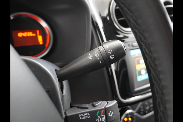 Dacia Sandero T90PK Navi Ecc Trekhaak Pdc Cruise Control Tech Road DAB+ Lmv 16" Bluetooth Isofix 0.9TCe 1.090KG Trekgewicht