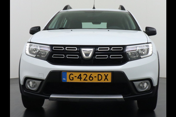 Dacia Sandero T90PK Navi Ecc Trekhaak Pdc Cruise Control Tech Road DAB+ Lmv 16" Bluetooth Isofix 0.9TCe 1.090KG Trekgewicht