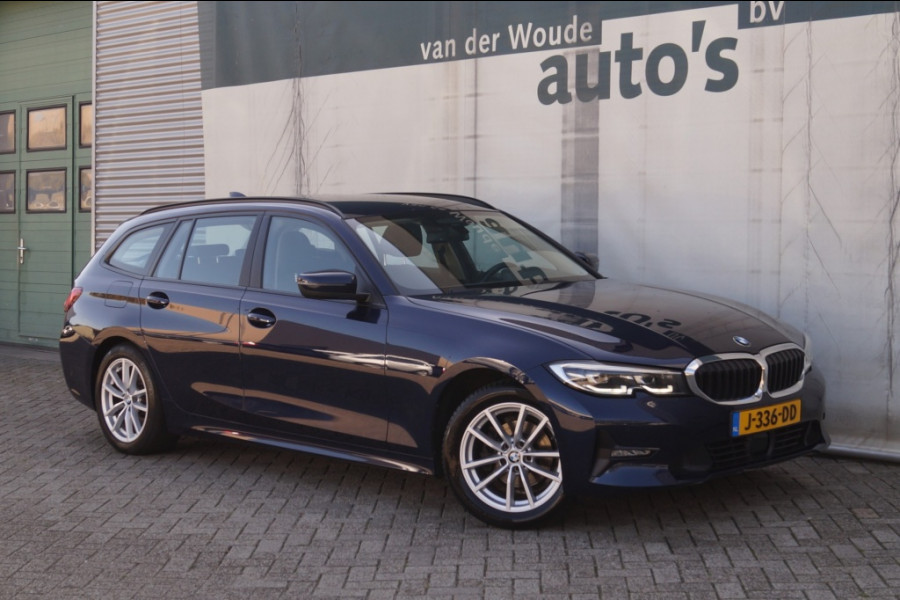 BMW 3 Serie Touring 318i Automaat High Executive Edition -LEER-