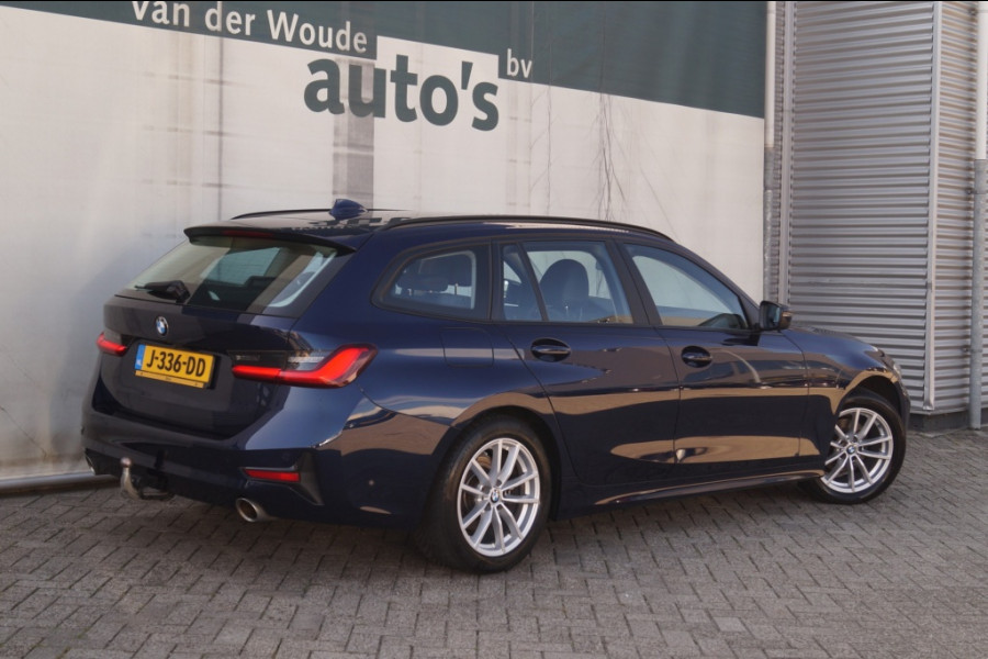 BMW 3 Serie Touring 318i Automaat High Executive Edition -LEER-