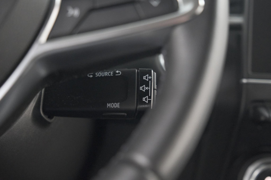 Renault Captur TCe 90 Techno | Camera | Navigatie | Parkeersensoren | Cruise Control