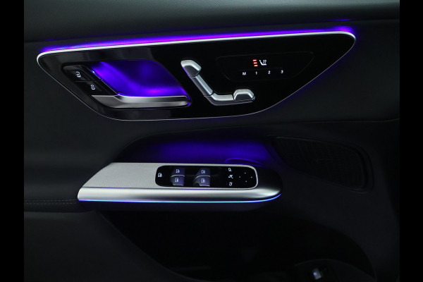Mercedes-Benz GLC 300 e 4MATIC Plug-In Hybride Avantgarde Advanced Plus | Trekhaak Panorama Schuif-Kanteldak | Memory Pakket Voorstoelen | Stuur en Stoelverwarming. Inclusief 24 maanden MB Certified garantie voor Europa.